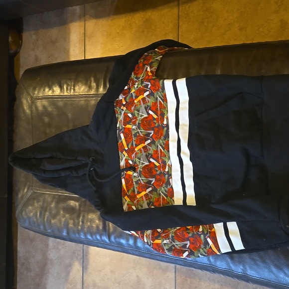 Hellz Bellz- HLZBLZ roses & cigarettes hoodie - Picture 1 of 3